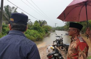 Hari Perdana Bertugas, Pj Bupati Aceh Jaya Langsung Terjun ke Lokasi Banjir