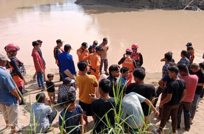 Kendala Tim SAR Gabungan Dalam Mencari Anak Tenggelam di Krueng Kereutoe
