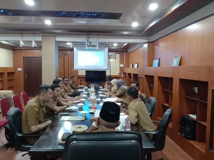 Pimpin Rapat Evaluasi Kegiata, Murtala Semua Anggaran Harus Disesuaikan
