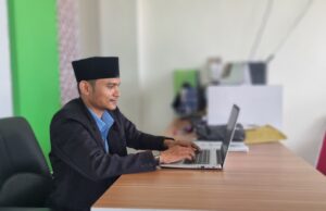 Dinyatakan Lulus, Murhaban Raih Gelar Non Akademik Certified Public Speaking