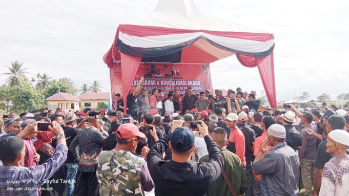 Ribuan Eks Kombatan GAM Daerah Tgk Sjiek Paja Bakong Hadir Dalam Silaturrahmi Akbar di Aceh Utara