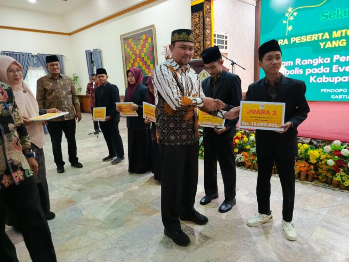 Pemkab Aceh Utara Berikan Bonus untuk Peserta Berprestasi MTQ Aceh XXXVI