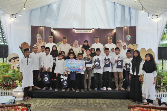 Gema Ramadhan Bersama Dirut Pupuk Indonesia, PT PIM Santuni Ratusan Anak Yatim