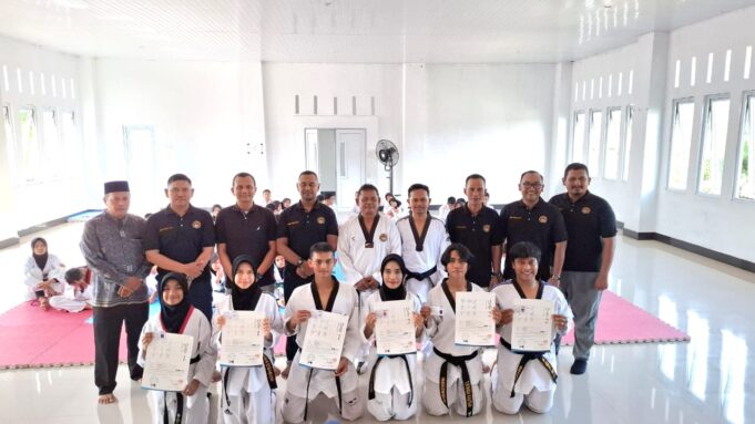 80 Atlit Taekwondo Aceh Jaya Ikut Ujian Naik Tingkat