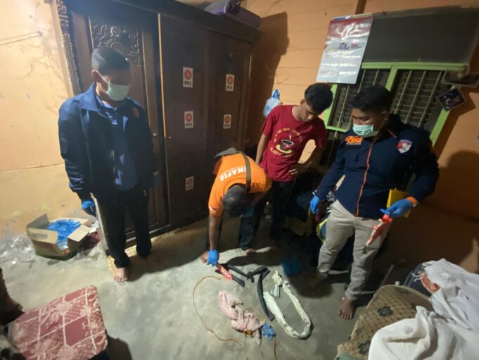 Dilanda Asmara Duda di Tanah Pasir Gantung Diri