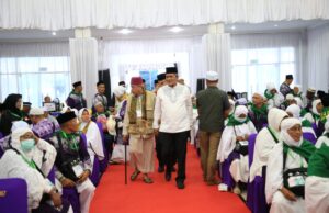 Dilepas oleh  Pj Sekda, 337 Calhaj Aceh Utara Bertolak ke Tanah Suci