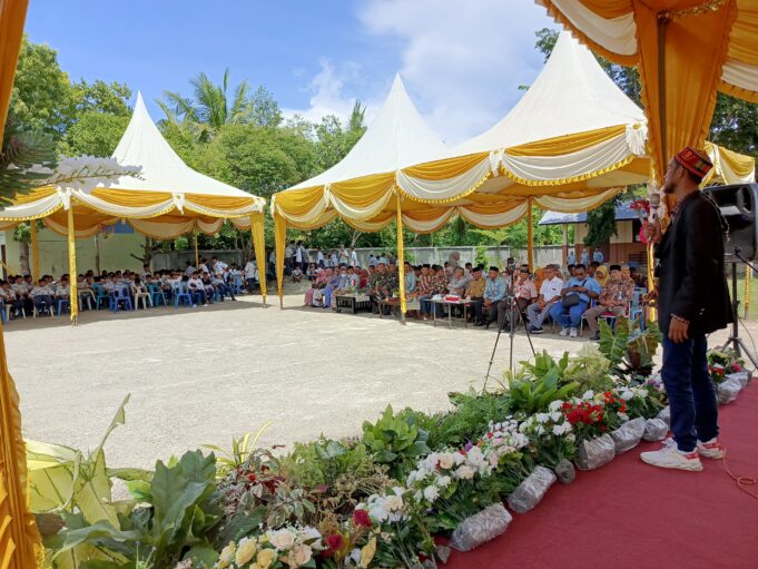 Usung tema ‘Teladani Akhlak Rasul untuk Membangun Karakter Siswa’ SMPN 1 Muara Batu Gelar Maulid Nabi