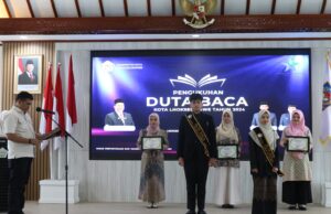 Pj Wali A. Hanan Kukuhkan Tuhfatul Athal Sebagai Duta Baca Lhokseumawe 2024