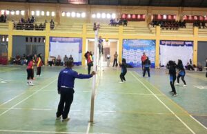 Tim SMK Tundukkan Tim SMA Wilayah Barat di Laga Perdana Kejuaraan Voli Bupati Aceh Utara Cup 2024