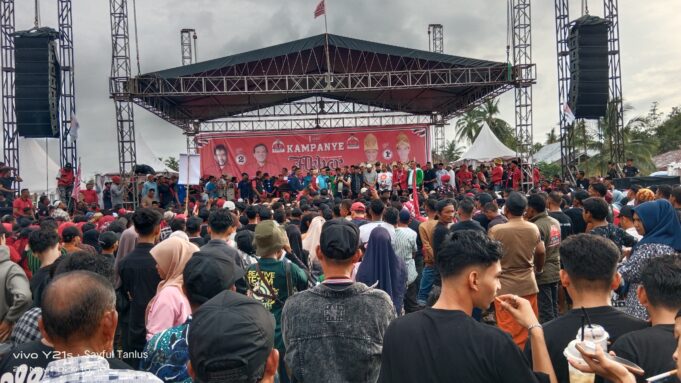 Ribuan Msyarakat Hadiri Kampanye Akbar Calon Gubernur Aceh Nomor Urut 02