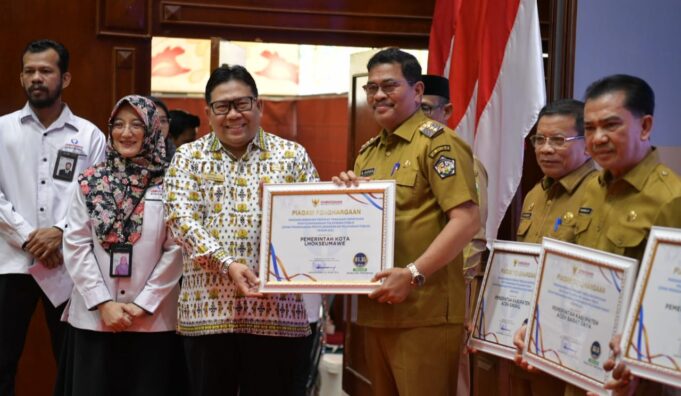 Lagi! Pemko Lhokseumawe Raih Penghargaan Opini Kualitas Tertinggi Pelayanan Publik dari Ombudsman