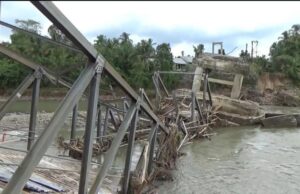 Jembatan Krueng Sawang Ambruk, Aktivitas Ekonomi Warga Terhambat