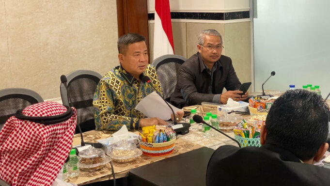 KUH dan 13 Perusahaan Tandatangani Kontrak Penyediaan Hotel Jemaah Haji di Madinah