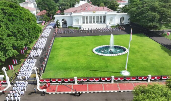 Prosesi Kirab Awali Pelantikan Kepala Daerah di Istana Kepresidenan Jakarta