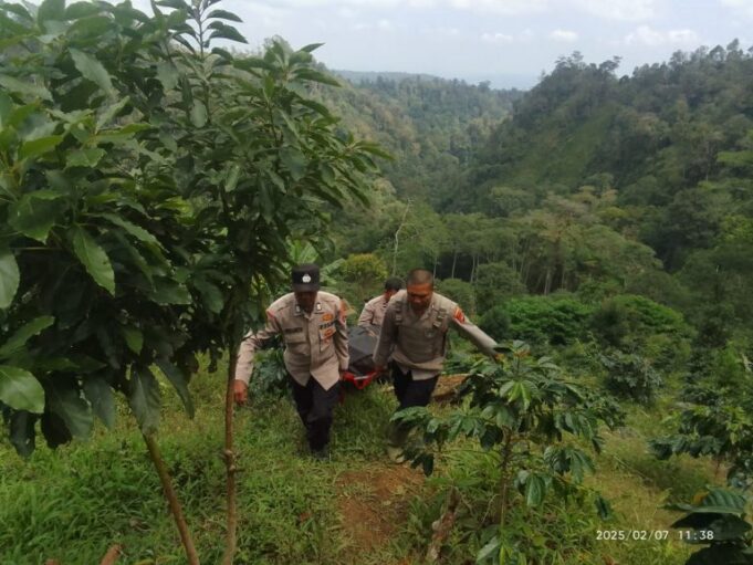 Hari Kedua Pencarian, Jasad wanita yang Hilang Terseret Arus sungai Weh Reseh Ditemukan