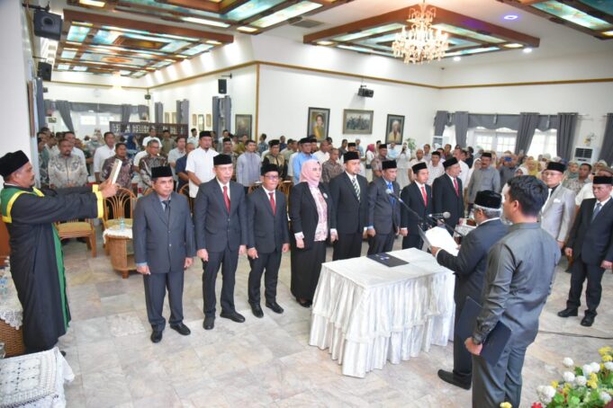Delapan Pejabat JPT Pratama Pemkab Aceh Utara Dilantik oleh Pj Bupati Mahyuzar