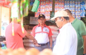 Sekda Aceh Utara Tinjau Pasar Lhoksukon, Pastikan Harga Bahan Pokok Stabil Menjelang Ramadhan