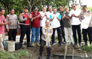 Kapolresta Banda Aceh Panen Ikan Lele dan Nila Binaan Polsek Kuta Alam, Dukung Ketahanan Pangan