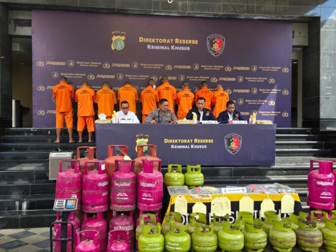 Lagi! Kasus Pengoplosan Gas Elpiji di Bekasi dan Jakarta Terungkap, Polisi Tangkap Delapan Pelaku