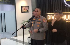 Bareskrim Geledah Rumah Kades Kohod, Karopenmas: Statusnya Saksi