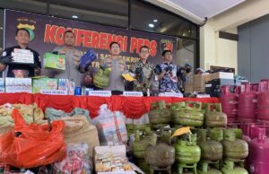 Polisi Ungkap Kasus Pengoplosan Gas Subsidi