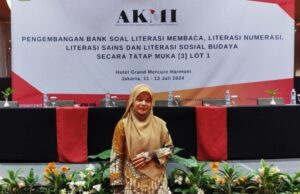 Nora Sirait, Perjalanan Anak Petani Menjadi Penulis Soal AKMI Nasional