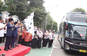 Kemenag Lepas 739 Pemudik dalam Program Mudik Gratis 2025