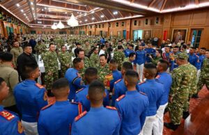 Momen Hangat Presiden Prabowo di Akmil Magelang: Dari Parade Senja hingga Kejutan Ulang Tahun