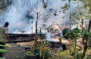Diduga Akibat Korsleting Listrik, Rumah Milik Lansia di Samudera Ludes Terbakar