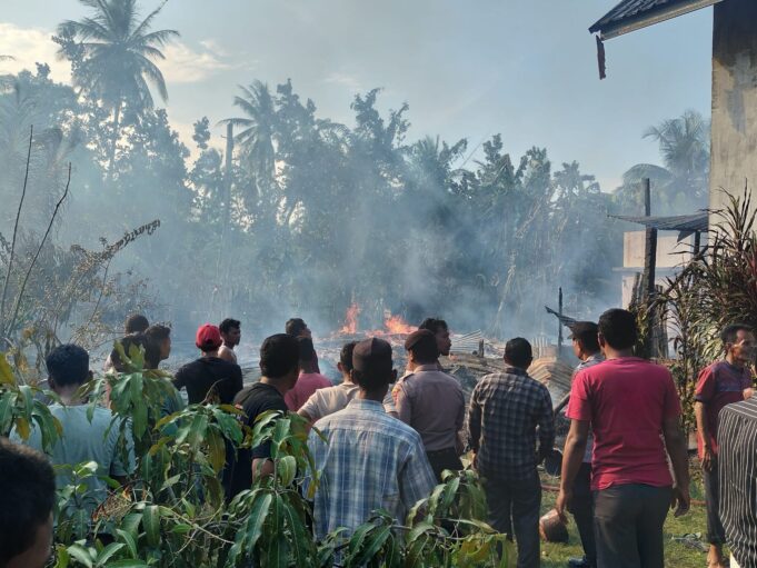 Kebakaran Hebat di Gampong Cibrek, Dari 3 hanya 1 Unit Rumah Ludes Dilahap