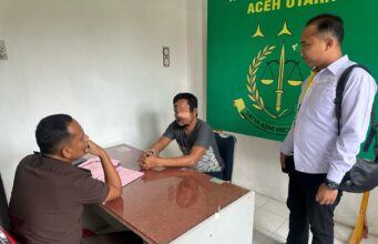 Polres Lhokseumawe Serahkan Tersangka Kasus Eksploitasi Minyak Ilegal ke Kejari Aceh Utara