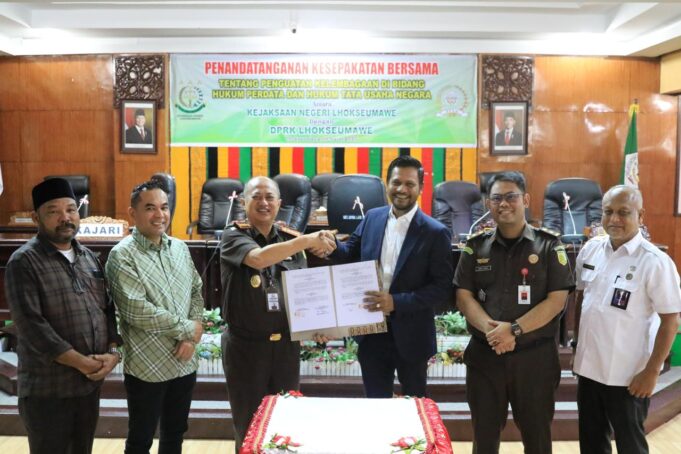 Wali Kota Lhokseumawe Dukung MoU Kejari dan DPRK untuk Tata Kelola Pemerintahan Transparan