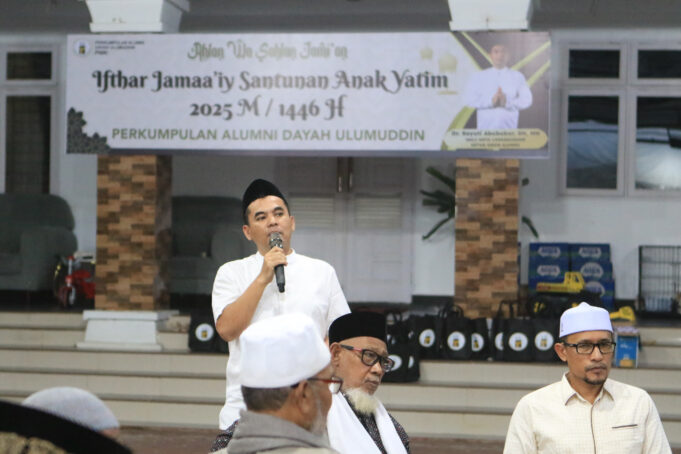 Wali Kota Lhokseumawe Gelar Buka Puasa Bersama Alumni Dayah Ulumuddin dan Santuni Anak Yatim