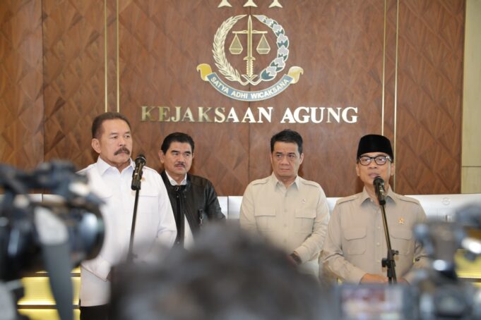 Temui Jaksa Agung, Mendes Yandri Laporkan Dugaan Penyimpangan, DD Digunakan untuk Judi Online