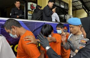 Polisi Amankan Delapan Pelaku Penggelapan Mobil Rental