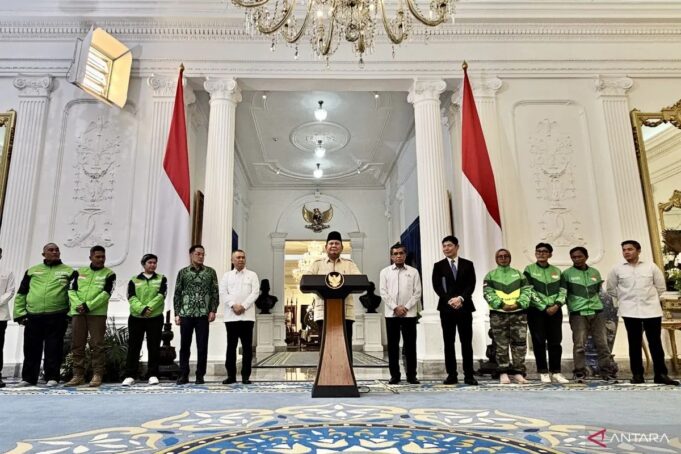 Presiden Prabowo Imbau Perusahaan Transportasi Daring dan Ekspedisi Beri THR bagi Pengemudi dan Kurir