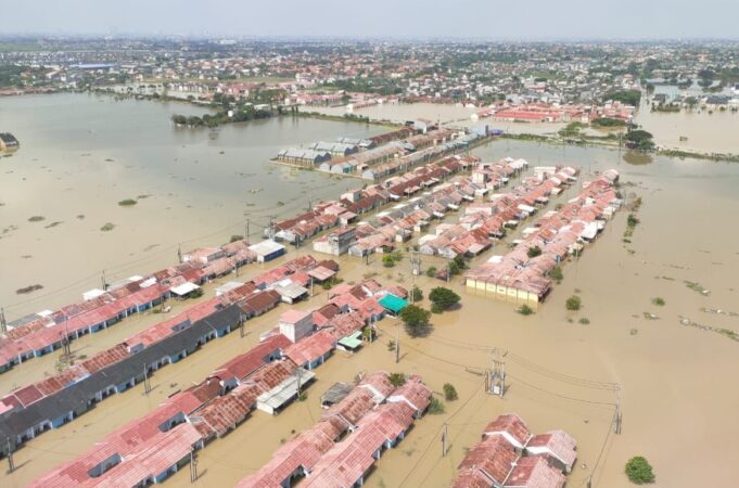Pantau Melalui Udara, Polri Kerahkan Personel Tangani Banjir di Jabodetabek