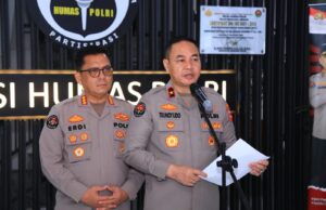 Keluarga Tiga Personel Gugur dalam Tugas Mendapat Santunan dan Kenaikan Pangkat Anumerta