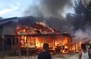 Dua Rumah Ludes Terbakar di Paya Terbang, Diduga Akibat Korsleting Listrik