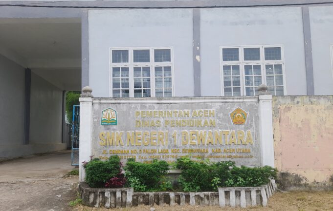 Kepala SMKN 1 Dewantara Diduga Sering Tak Hadir di Hari Jumat dan Sabtu, Wali Murid Keluhkan Dampak Administratif