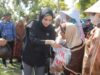 TP-PKK Lhokseumawe dan Bank Aceh Salurkan Sembako untuk Warga Jambo Timu