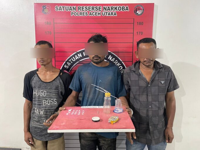 Ungkap Kasus Narkoba, Tiga Pria Ditangkap dengan 15 Paket Sabu Siap Edar