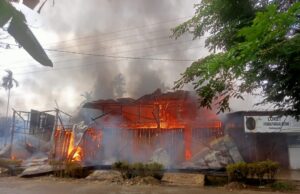 Enam Ruko di Tanah Jambo Aye Ludes Terbakar, Kerugian Ditaksir Capai Rp800 Juta