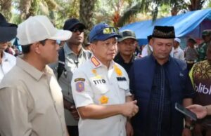 Langkahan Jadi Perhatian, Mendagri dan Fadhlullah Serahkan Bantuan