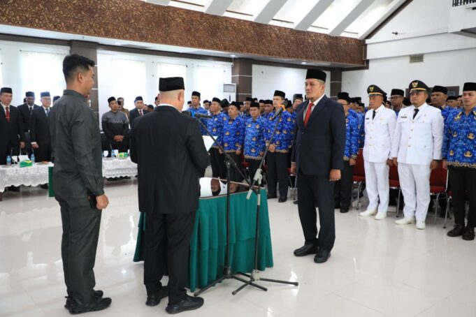 Bupati Aceh Utara Lantik 143 Pejabat Administrator dan Pengawas