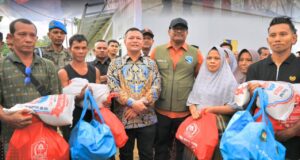 Bupati Aceh Utara dan Satgas PRR tinjau korban cuaca ekstrem di Langkahan