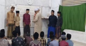 Dayah Darul Fata Gelar Peusijuek dan Pelepasan Santri ke Dayah Babussalam Al-Hanafiyyah