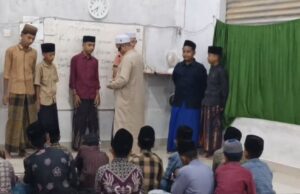Dayah Darul Fata Gelar Peusijuek dan Pelepasan Santri ke Dayah Babussalam Al-Hanafiyyah