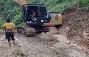 Gampong Plue Pakam Normalisasi Jalan Terdampak Longsor, Warga Sambut Positif Langkah Tanggap Darurat