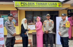 Polsek Tanah Luas Salurkan Bantuan Sosial untuk Warga Rentan dalam Rangka HUT Bhayangkara Ke-80